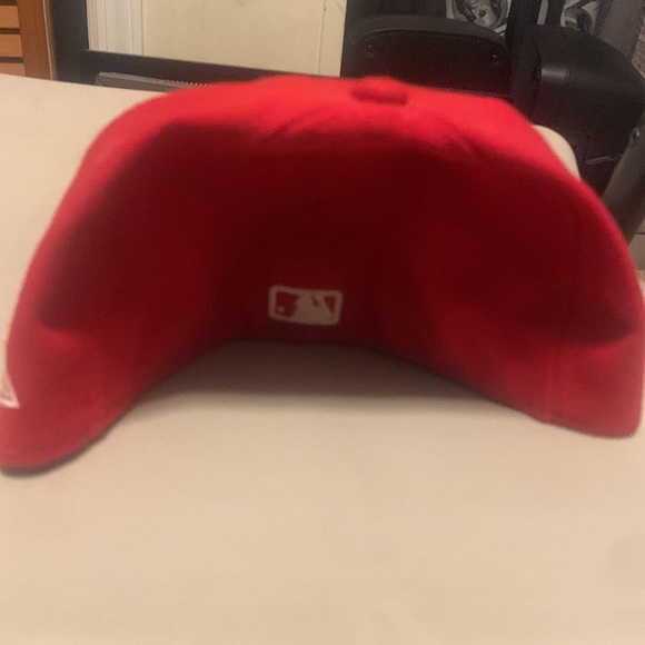 Fitted Cap - Picture 4 of 5